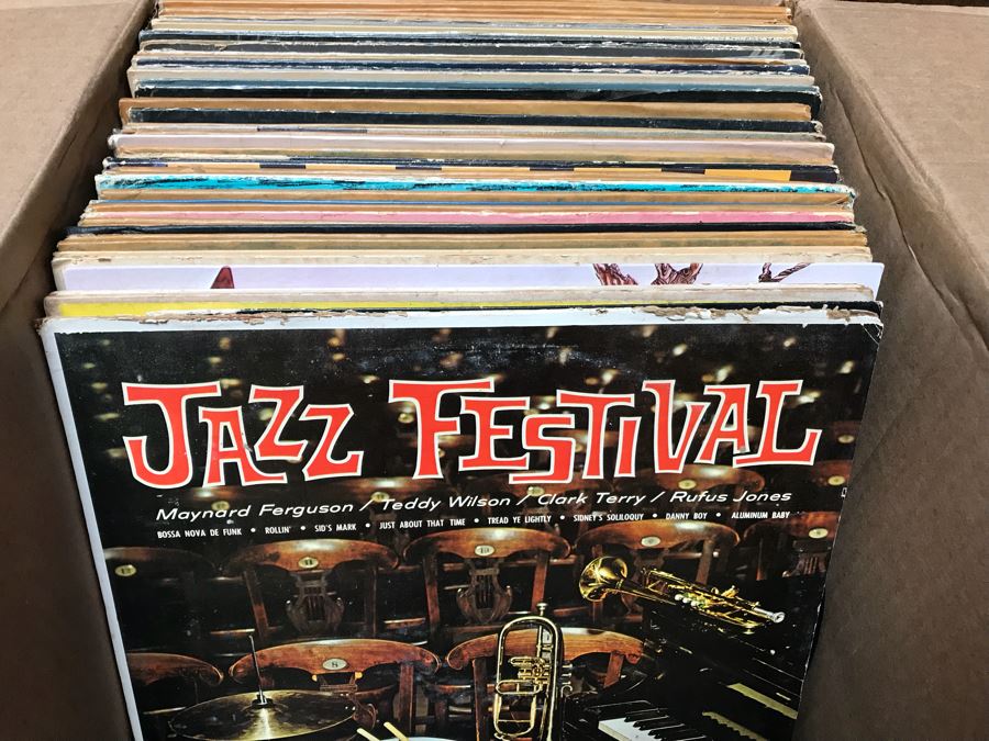 JUST ADDED - Vinyl Record Box Lot With Rock, Blues, Jazz - See Photos [Photo 15]