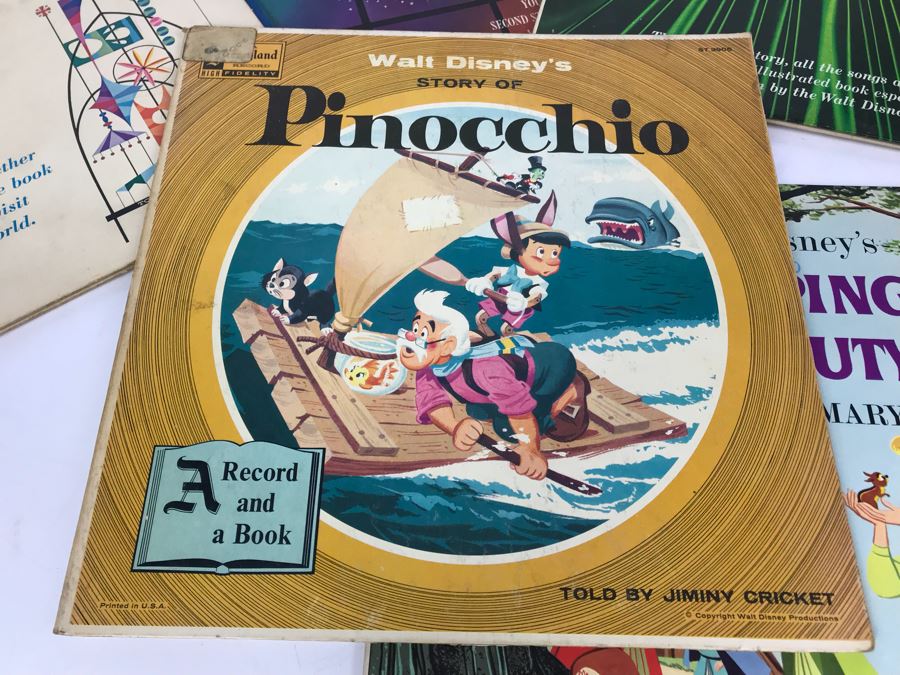 JUST ADDED - (5) Walt Disney Vinyl Records [Photo 5]