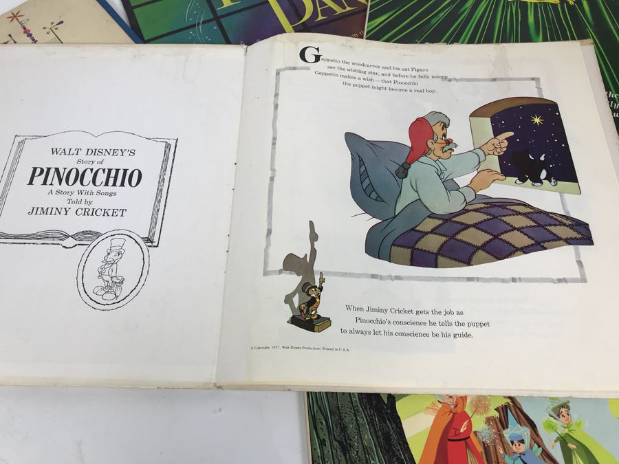 JUST ADDED - (5) Walt Disney Vinyl Records [Photo 6]
