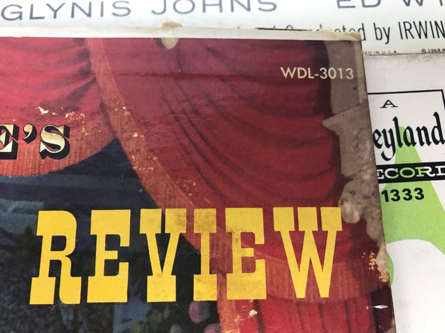 JUST ADDED - (8) Walt Disney Vinyl Records [Photo 3]