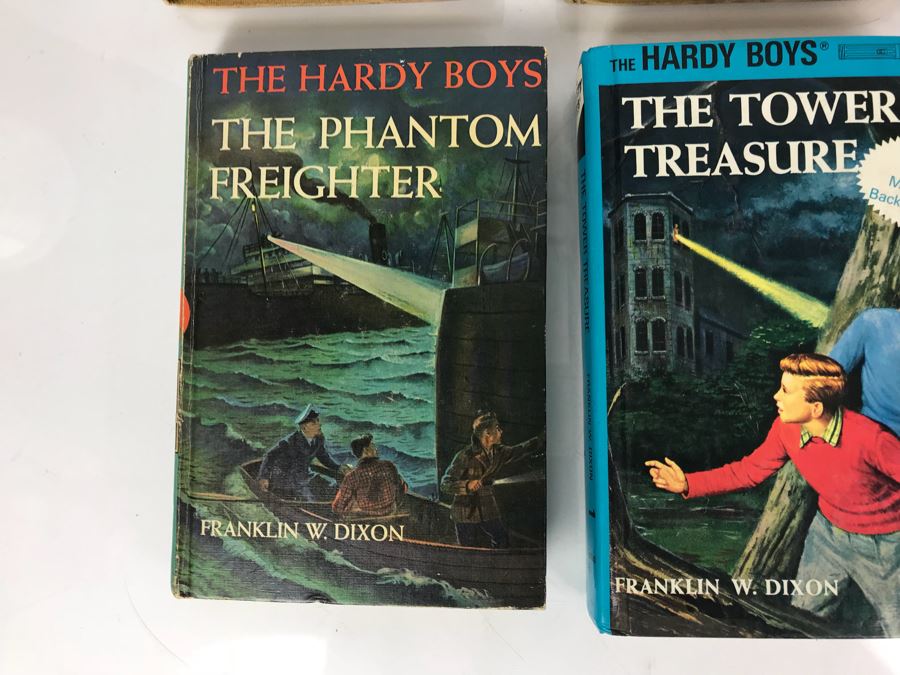 (10) Vintage Hardy Boys Hardcover Books [Photo 7]