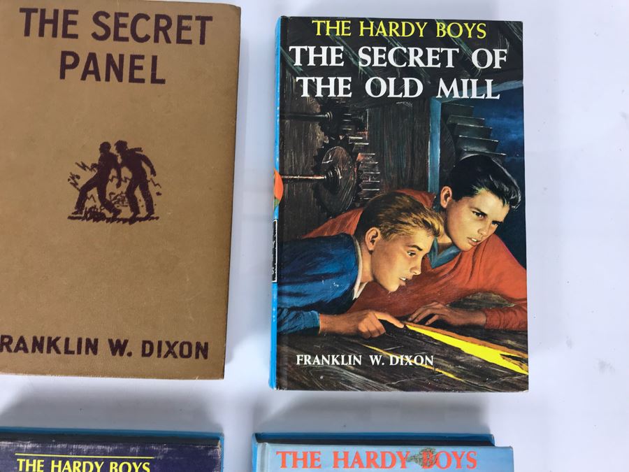 (10) Vintage Hardy Boys Hardcover Books [Photo 4]