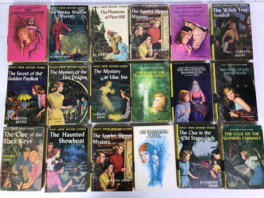 (18) Vintage Nancy Drew Mystery Stories Hardcover Books