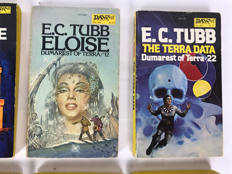 (12) Paperback Books By E. C. Tubb [Photo 5]