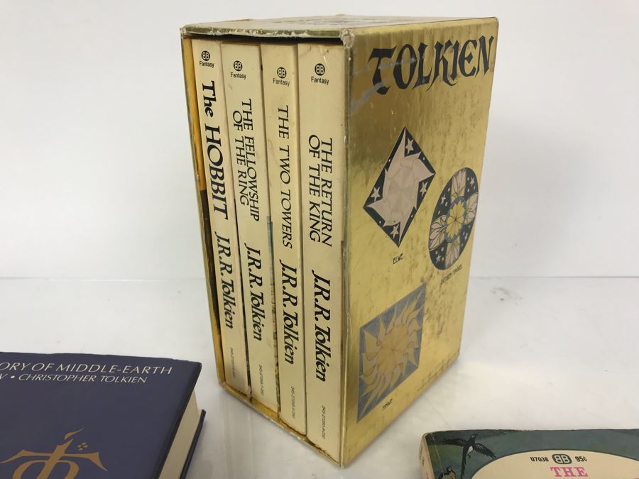 J. R. R. Tolkien Paperback Book Set Which Includes 'The Hobbit' And 'The Fellowship Of The Ring', Paperback Book 'The Tolkien Reader' And 'The Shaping Of Middle-Earth' [Photo 2]