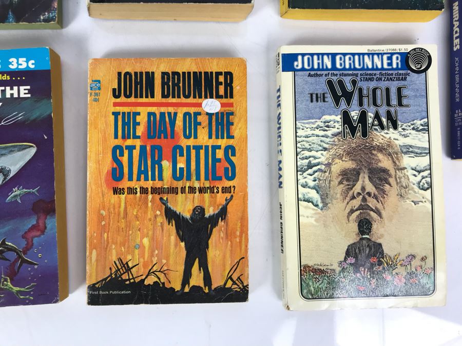 (11) Paperback Books By John Brunner [Photo 9]
