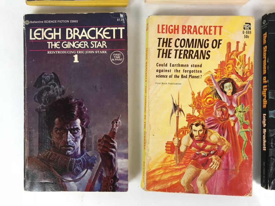 (7) Paperback Books By Leigh Brackett [Photo 2]