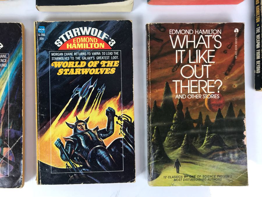 (9) Paperback Books By Edmond Hamilton [Photo 5]