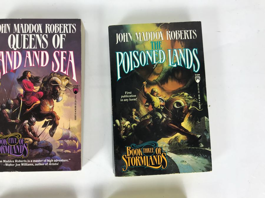 (8) Paperback Books By John Maddox Roberts - (4) Books Are Signed By John Maddox Roberts [Photo 6]