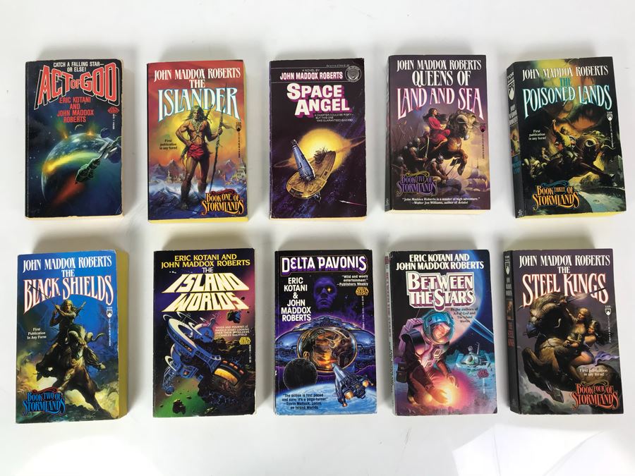 (8) Paperback Books By John Maddox Roberts - (4) Books Are Signed By John Maddox Roberts [Photo 1]