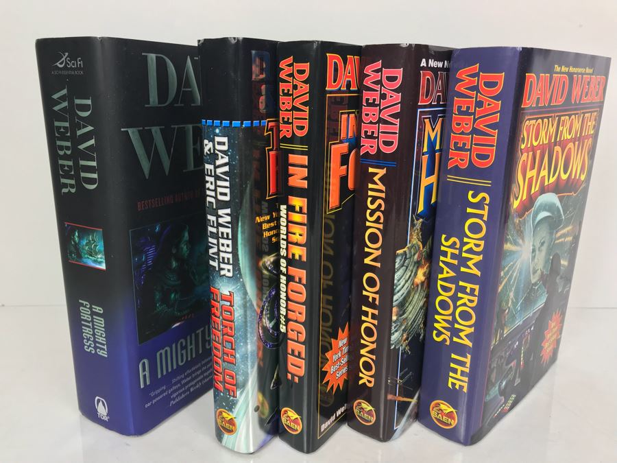 (4) First Printing Hardcover Books And (1) First Edition Hardcover Book By David Weber [Photo 2]