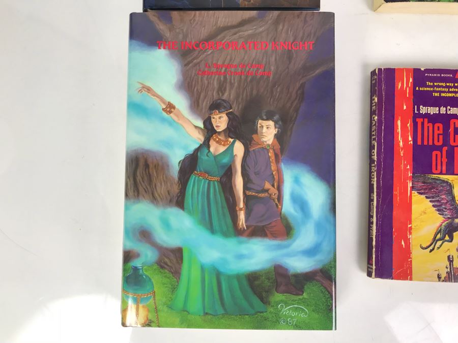 (2) First Edition Hardcover Books And (4) Paperback Books By L. Sprague De Camp [Photo 2]