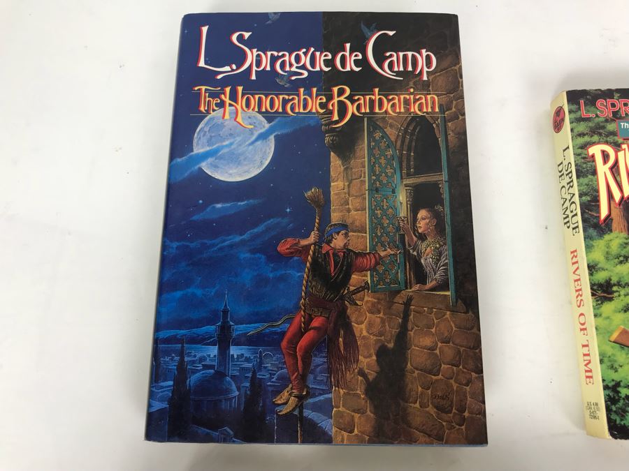 (2) First Edition Hardcover Books And (4) Paperback Books By L. Sprague De Camp [Photo 9]