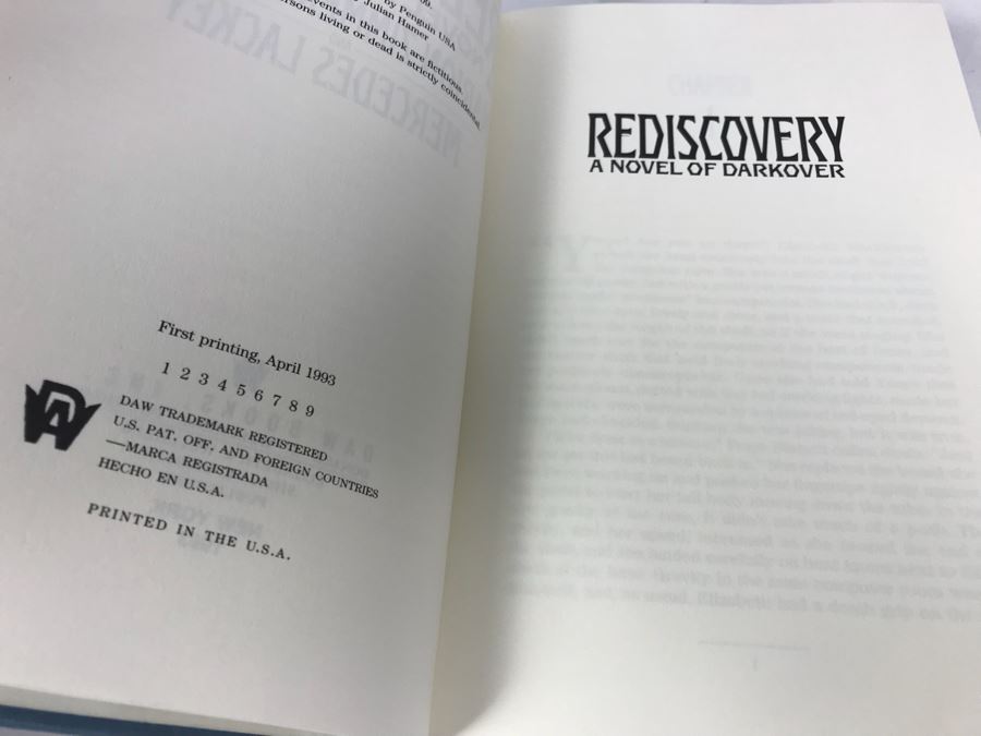 (2) Hardcover Books And (2) Paperback Books By Marion Zimmer Bradley [Photo 7]