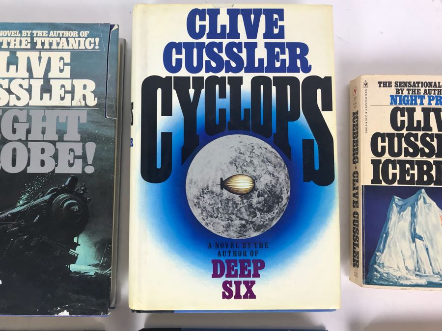 (4) Hardcover And (4) Paperback Books By Clive Cussler [Photo 3]