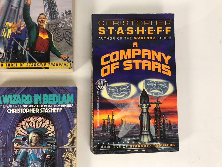 (9) Paperback Books By Christopher Stasheff [Photo 7]