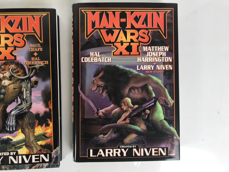 (3) First Printing Hardcover Books And (2) Paperback Books By Larry Niven [Photo 4]