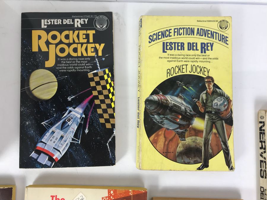 Collection Of Vintage Science Fiction Paperback Books And First Edition Hardcover Book 'Early Del Rey: Lester Del Rey' By Lester Del Rey [Photo 9]
