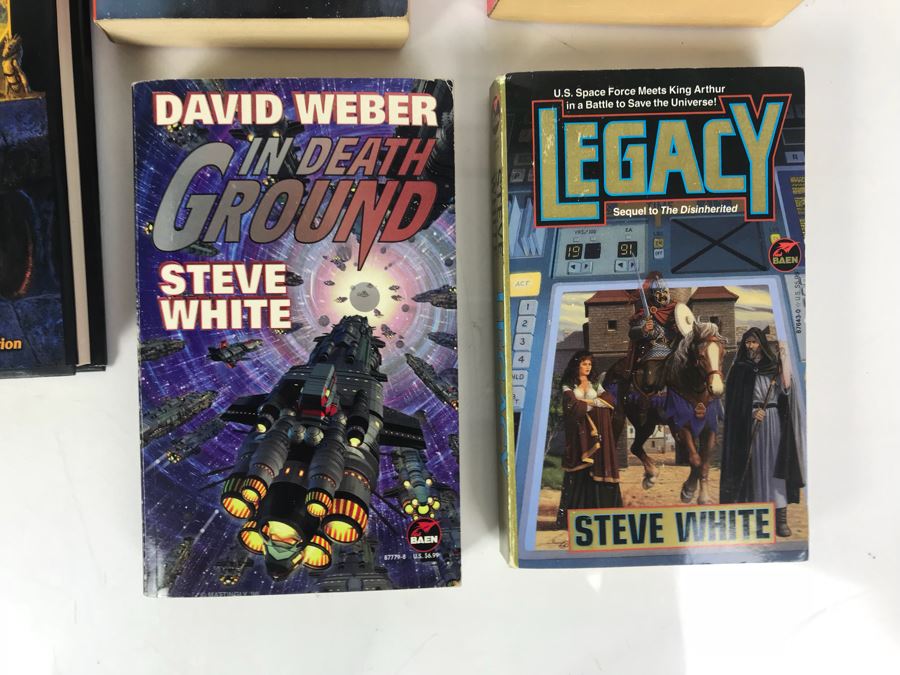 Pair Of First Printing Hardcover Books And (4) Paperback Books By Steve White And David Weber [Photo 5]