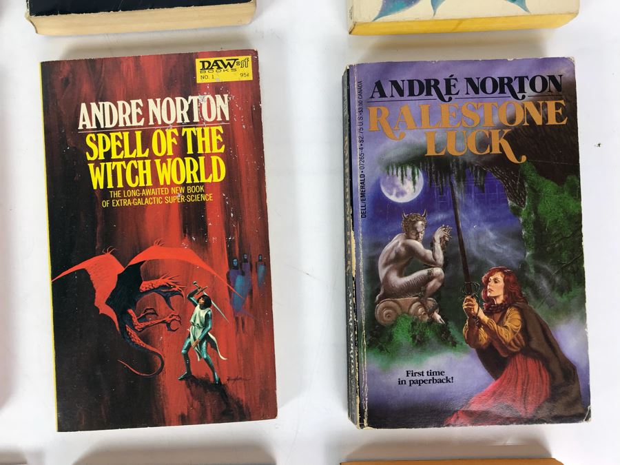 Collection Of Vintage Science Fiction Paperback Books By Andre Norton [Photo 6]