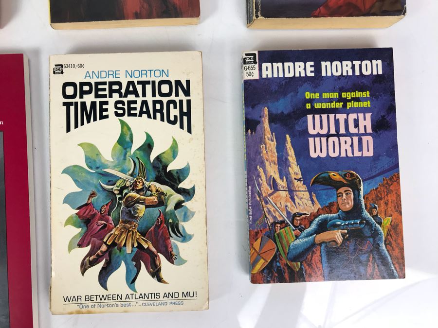 Collection Of Vintage Science Fiction Paperback Books By Andre Norton [Photo 5]