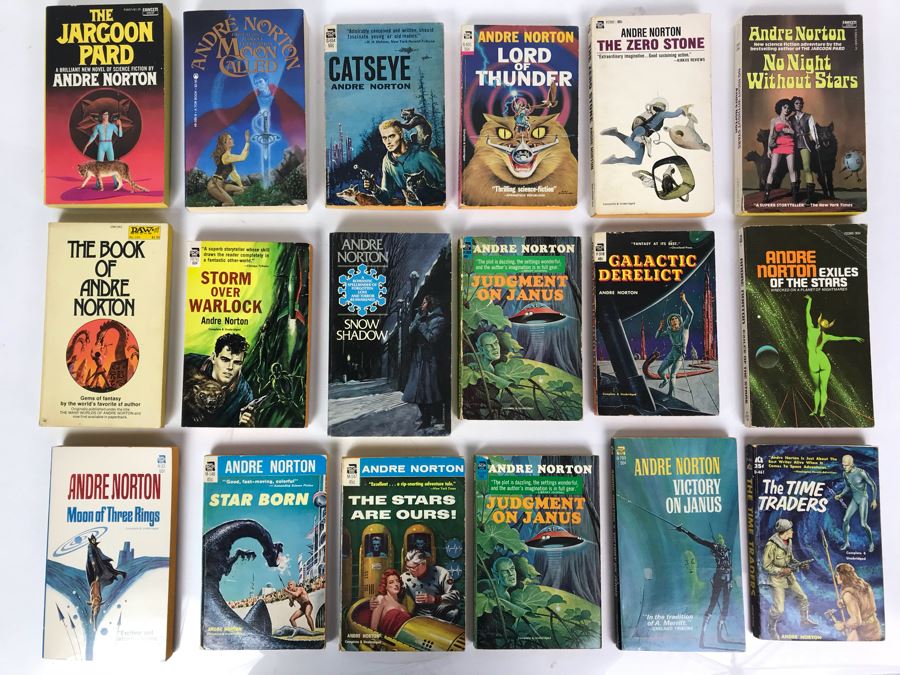 Collection Of Vintage Science Fiction Paperback Books By Andre Norton [Photo 2]