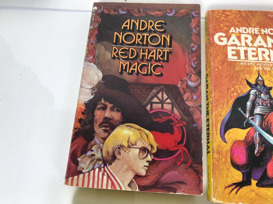 Collection Of Vintage Science Fiction Paperback Books By Andre Norton [Photo 16]