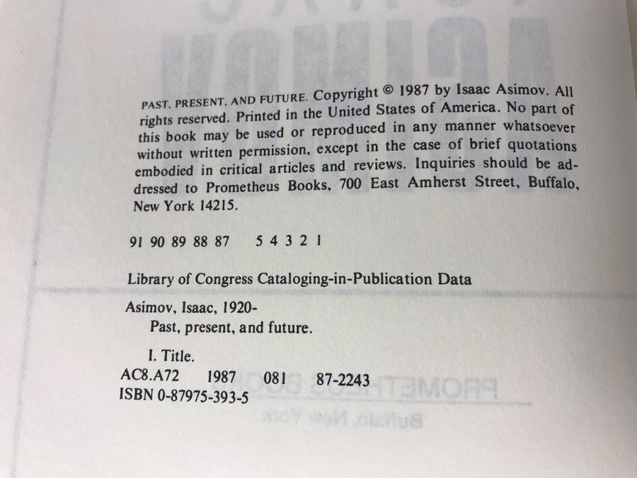 Hardcover Books 'Past, Present And Future' And 'Asimov's Guide To The Bible' By Isaac Asimov [Photo 7]