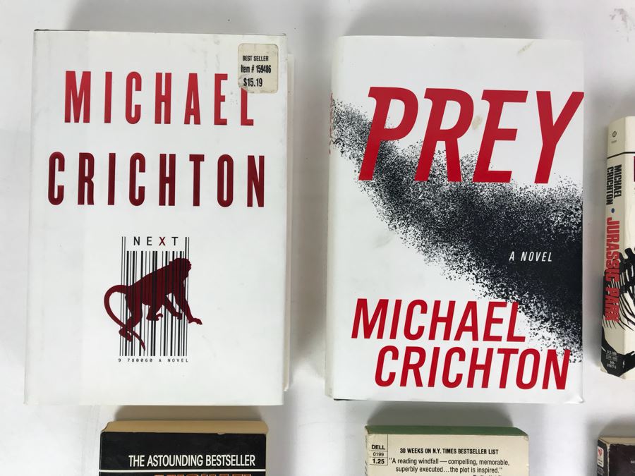 Hardcover And Paperback Books By Michael Crichton [Photo 2]