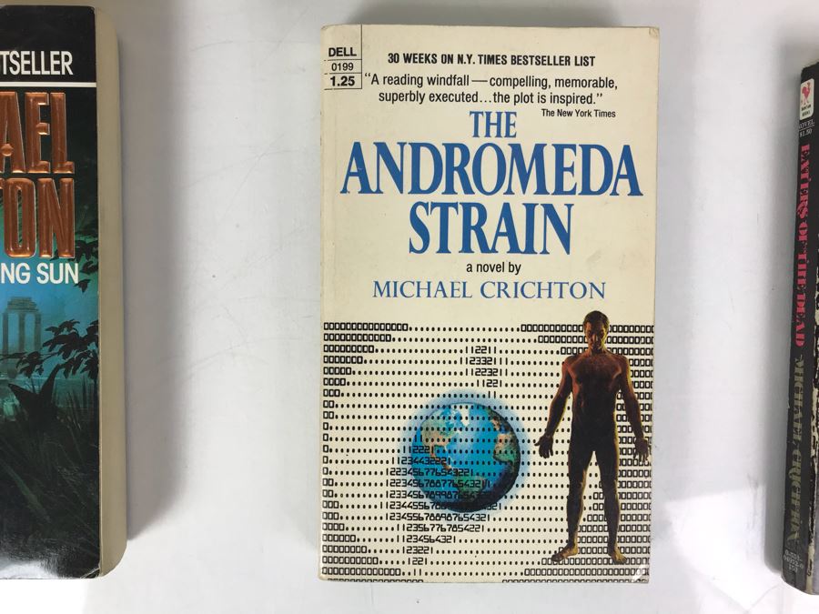 Hardcover And Paperback Books By Michael Crichton [Photo 5]