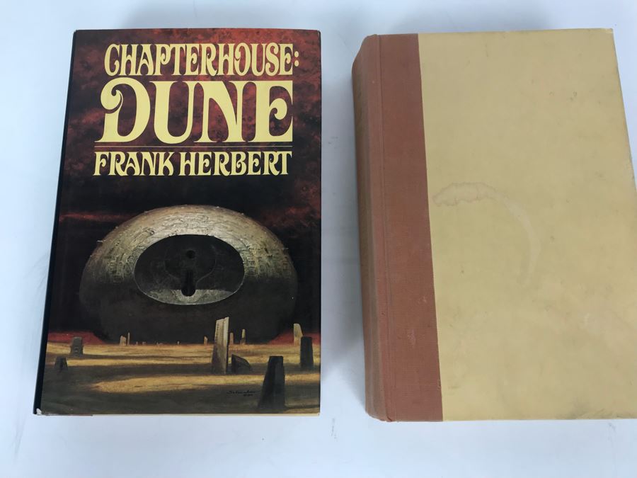 Pair Of First Edition Hardcover Books 'Chapterhouse: Dune' By Frank Herbert [Photo 1]