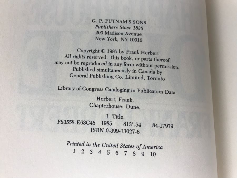 Pair Of First Edition Hardcover Books 'Chapterhouse: Dune' By Frank Herbert [Photo 6]