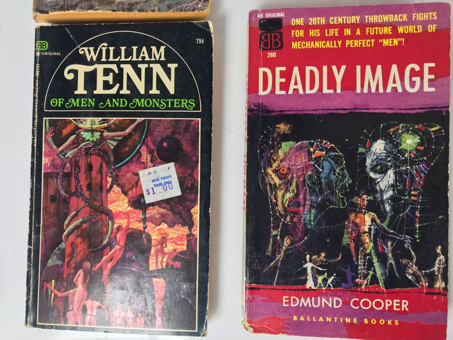 Collection Of Vintage Science Fiction Paperback Books [Photo 3]