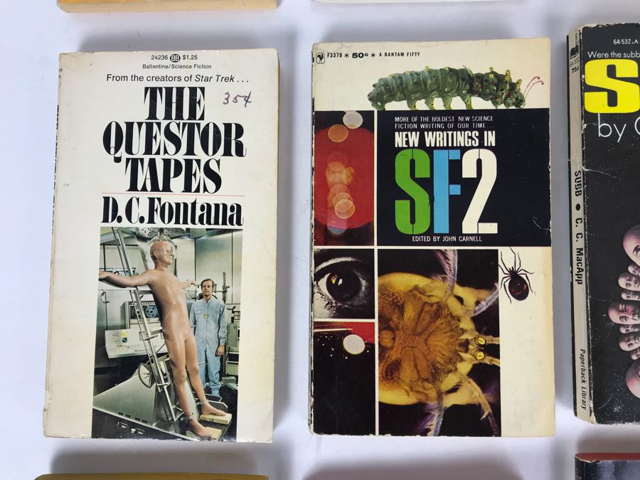 Collection Of Vintage Science Fiction Paperback Books [Photo 6]