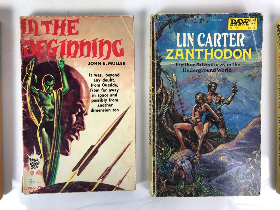 Collection Of Vintage Science Fiction Paperback Books [Photo 3]
