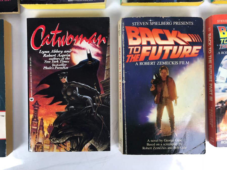 Collection Of Movie / TV Related Paperback Books [Photo 3]