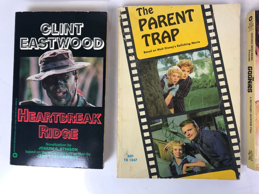 Collection Of Movie / TV Related Paperback Books [Photo 2]