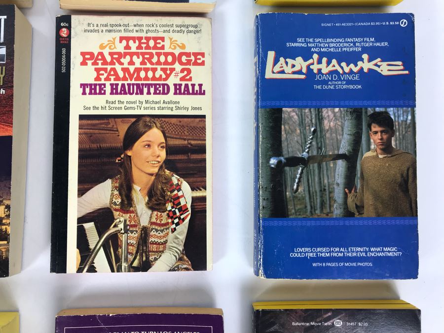 Collection Of Movie / TV Related Paperback Books [Photo 6]