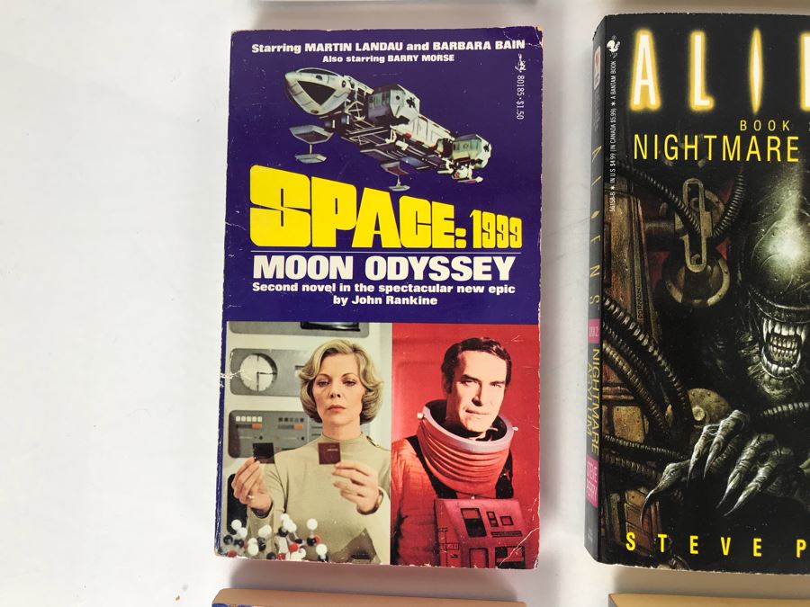 Collection Of Movie / TV Related Paperback Books [Photo 8]