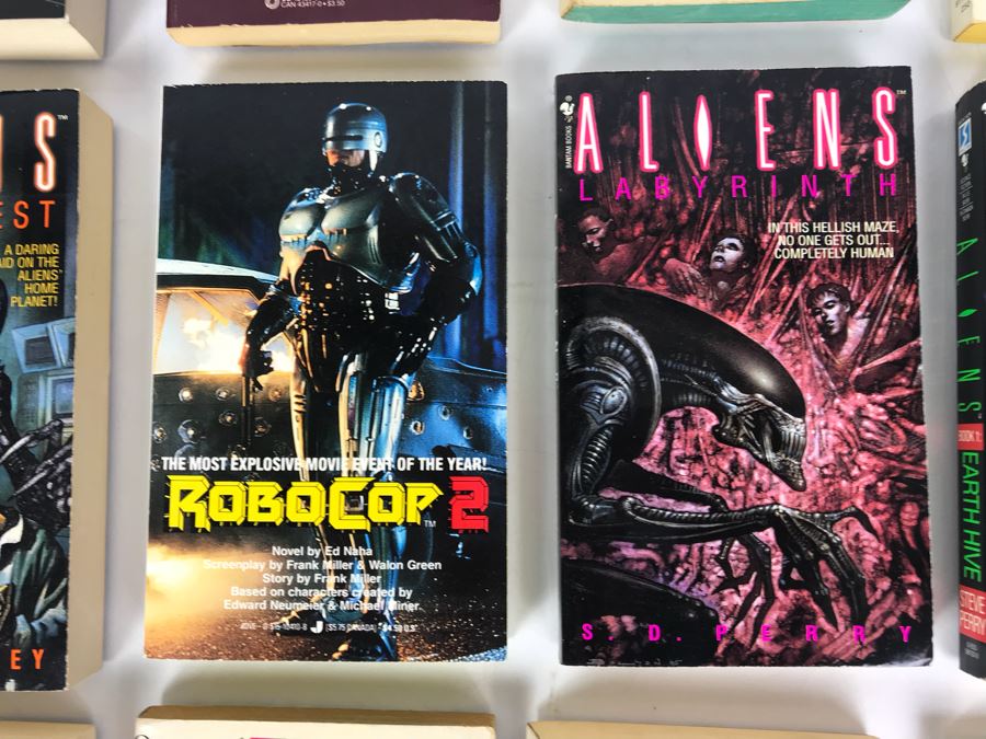 Collection Of Movie / TV Related Paperback Books [Photo 8]