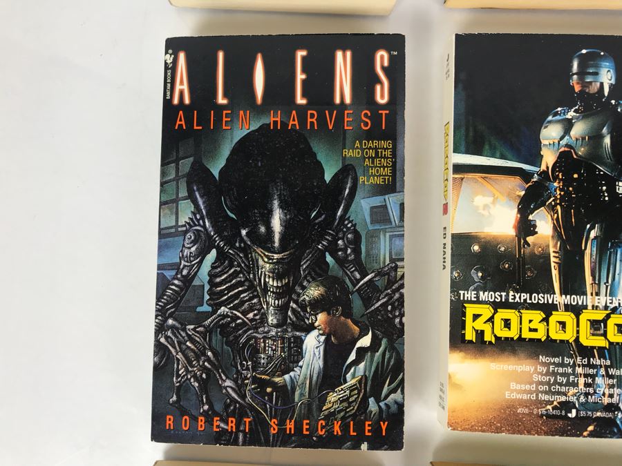 Collection Of Movie / TV Related Paperback Books [Photo 9]