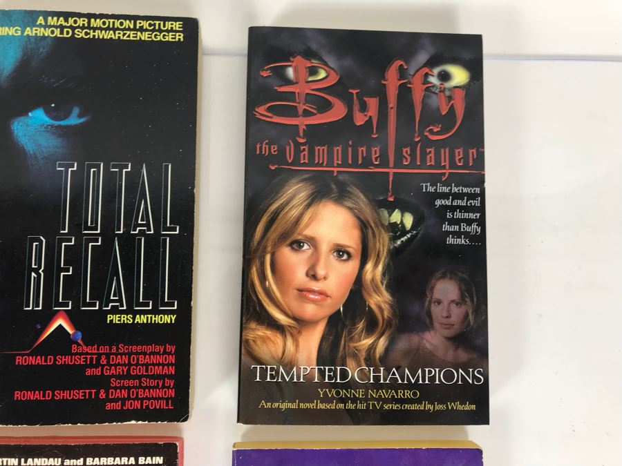 Collection Of Movie / TV Related Paperback Books [Photo 10]