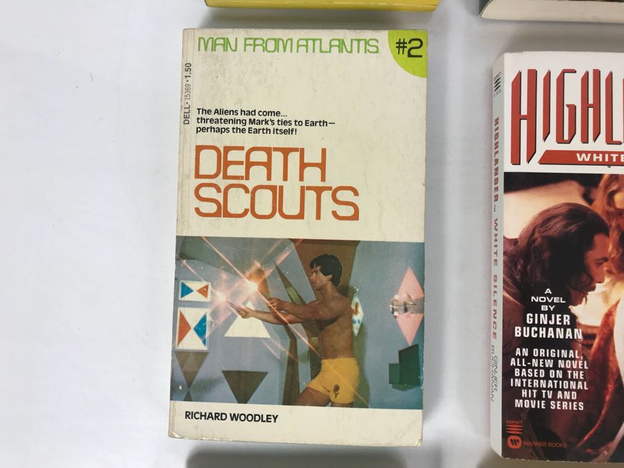 Collection Of Movie / TV Related Paperback Books [Photo 7]