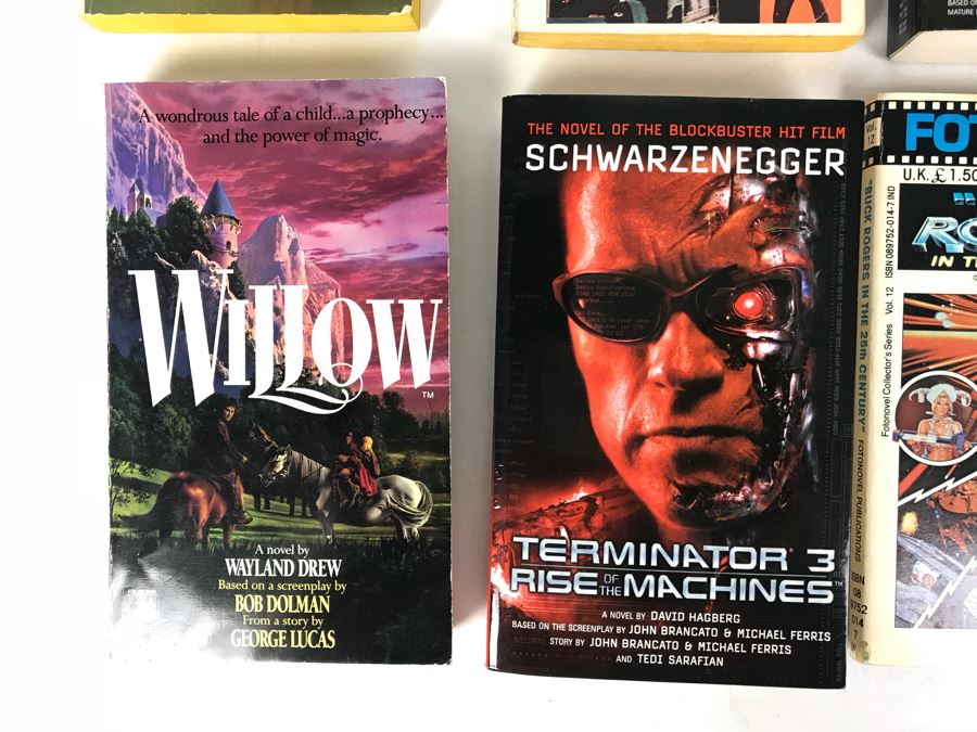 Collection Of Movie / TV Related Paperback Books [Photo 2]