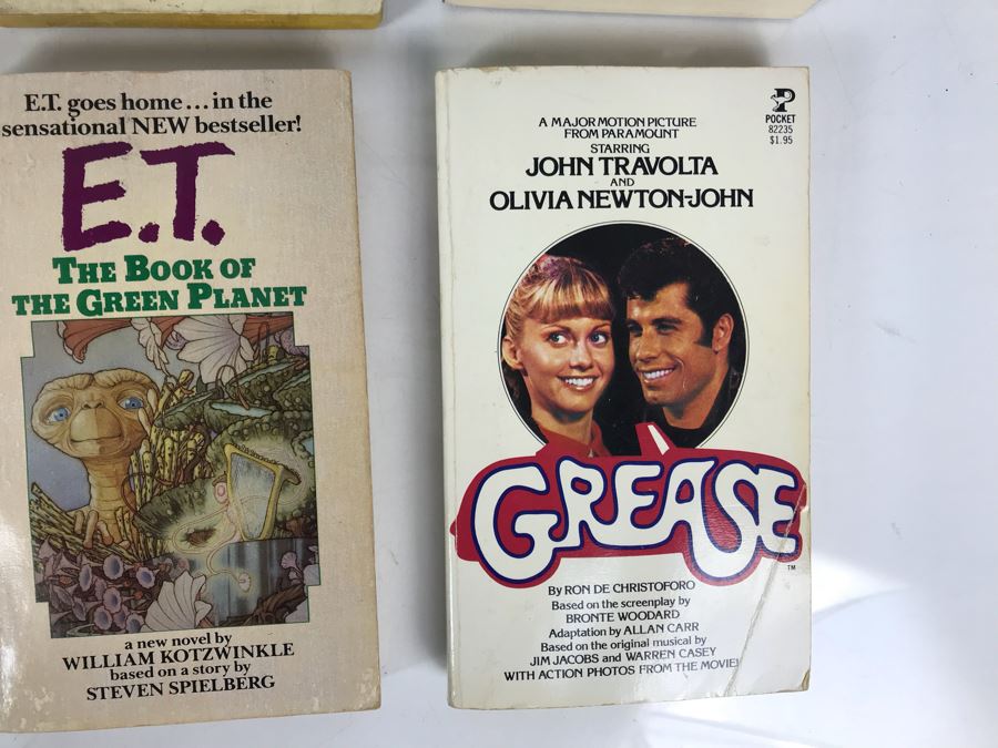 Collection Of Movie / TV Related Paperback Books [Photo 4]