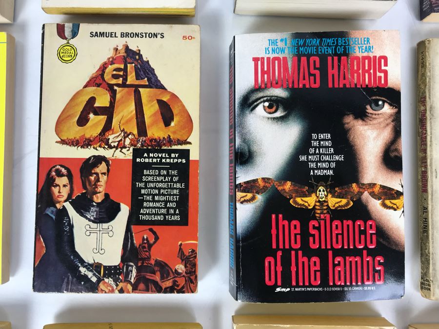 Collection Of Movie / TV Related Paperback Books [Photo 6]