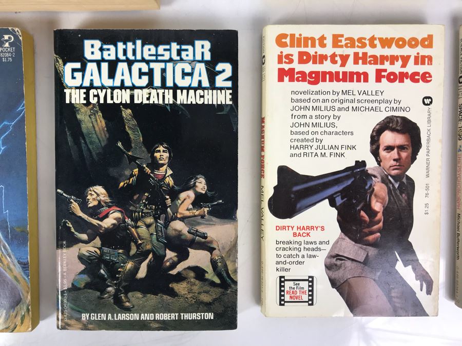 Collection Of Movie / TV Related Paperback Books [Photo 3]