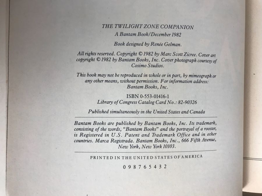 Collection Of Movie / TV Related Paperback Books [Photo 12]