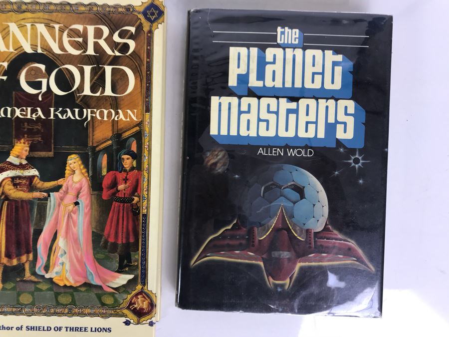 Set Of (8) Hardcover First Edition Science Fiction Books [Photo 5]