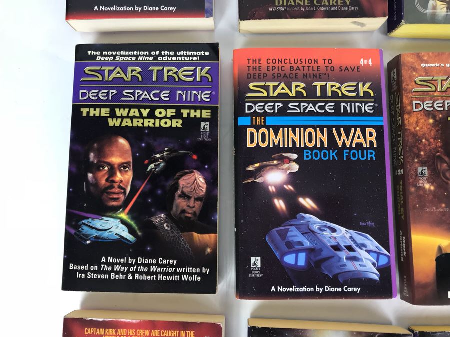 Collection Of Paperback Star Trek Books [Photo 11]